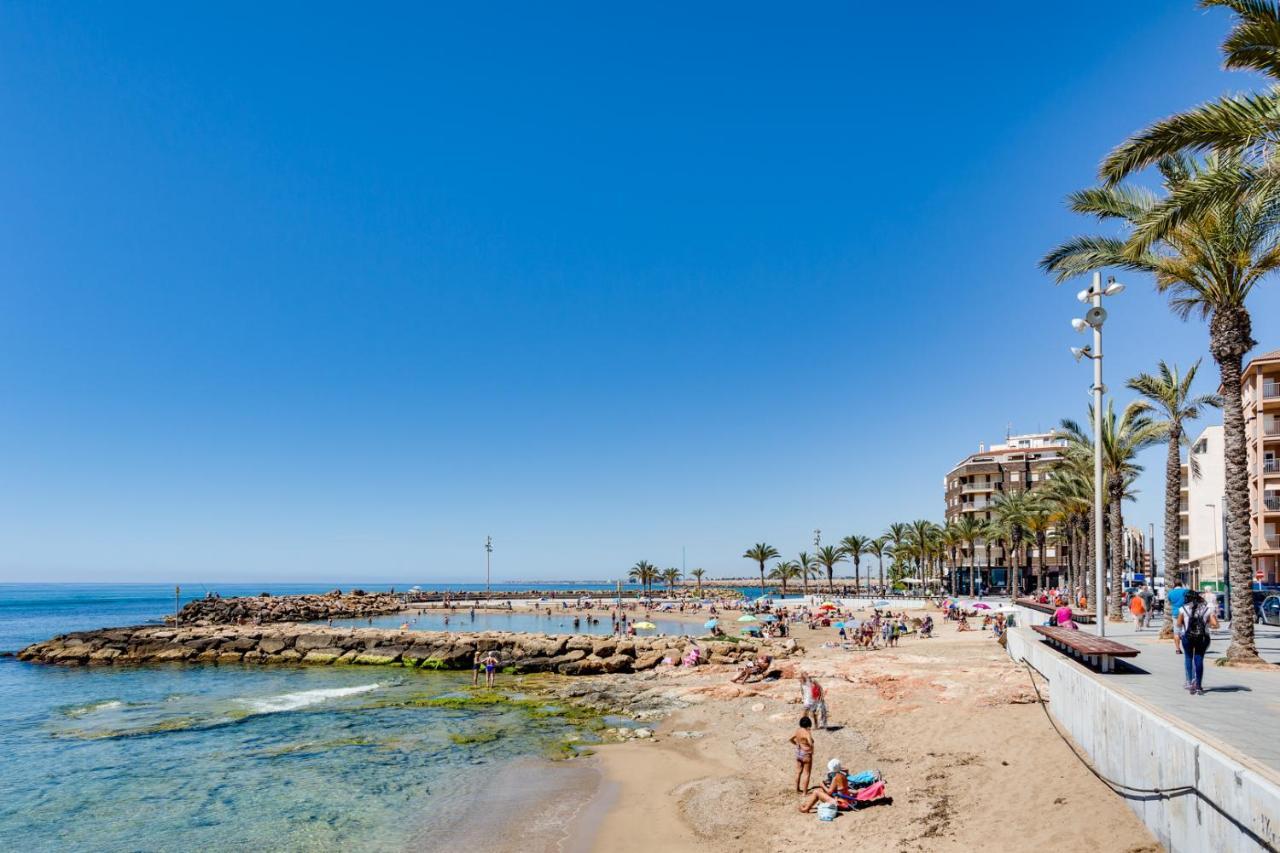 Apartamento Caballero De Rodas Torrevieja Extérieur photo