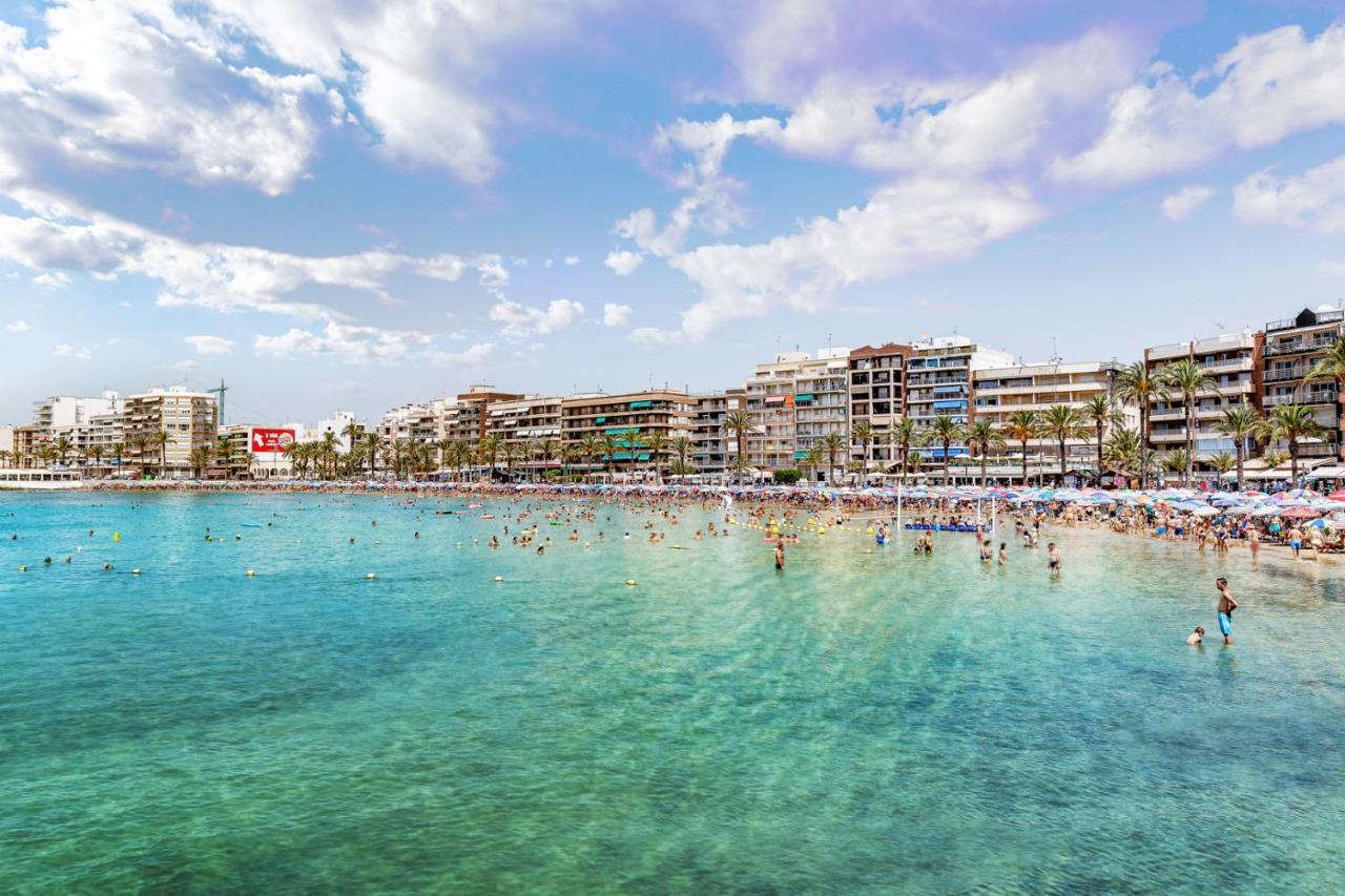 Apartamento Caballero De Rodas Torrevieja Extérieur photo